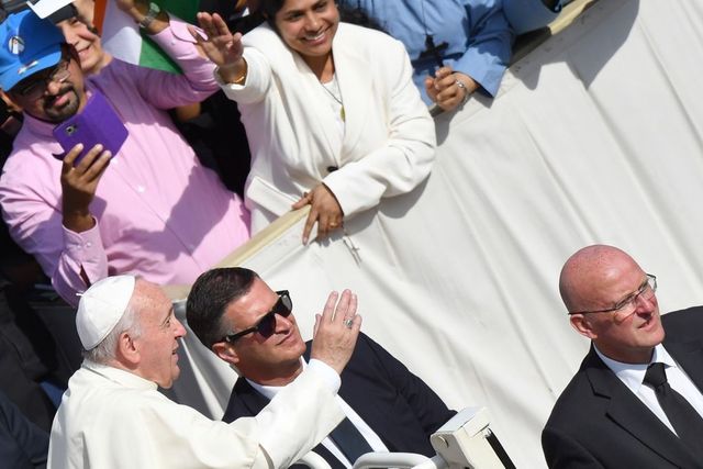 Il Papa accoglie le dimissioni del capo della Gendarmeria vaticana Giani