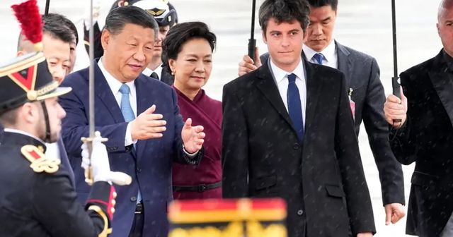 Xi Jinping è arrivato all'Eliseo, vedrà Macron e Von der Leyen