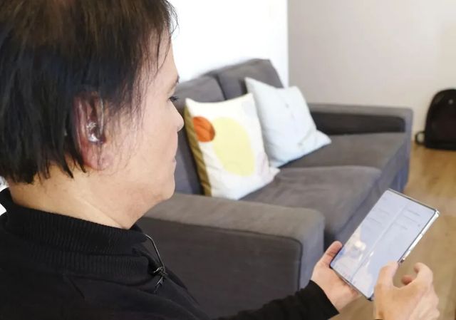Diez millones de televisores y móviles ya son accesibles para personas con discapacidad en España