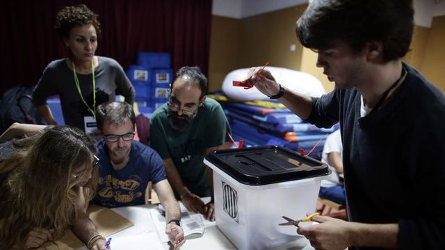 La Audiencia de Barcelona amnistía a una treintena de ex altos cargos del Govern imputados en el juzgado 13