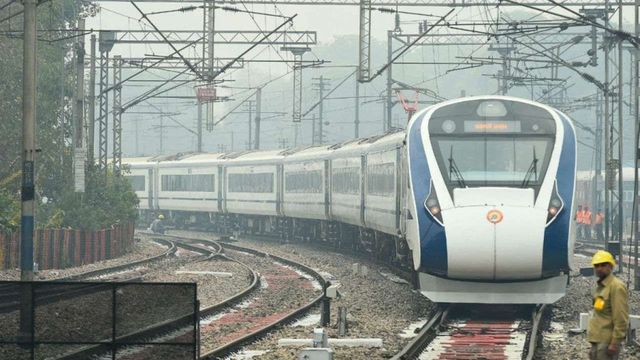 Railways finalises tender for Vande Bharat type train sets