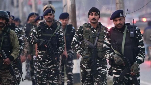 Kashmir head constable shot dead by terrorists in 3rd targeted attack in 3 days