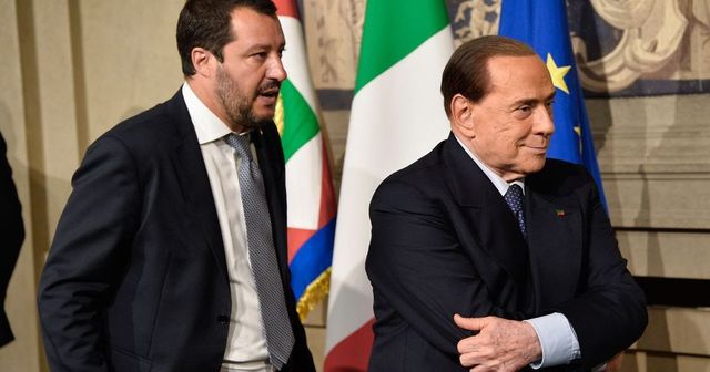 Telefonata cordiale tra Matteo Salvini e Silvio Berlusconi