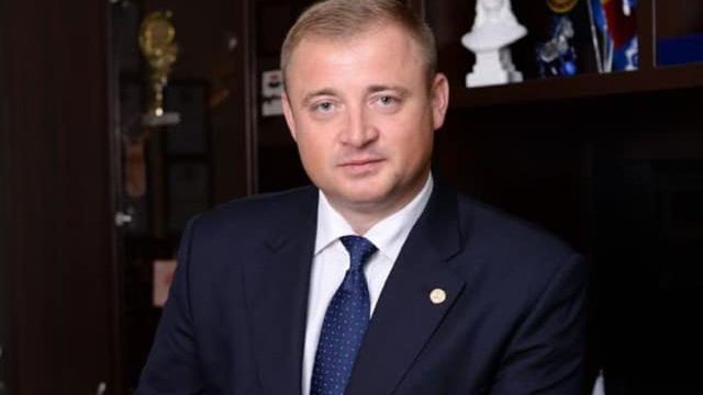 Кавкалюк подает в отставку и создает партию