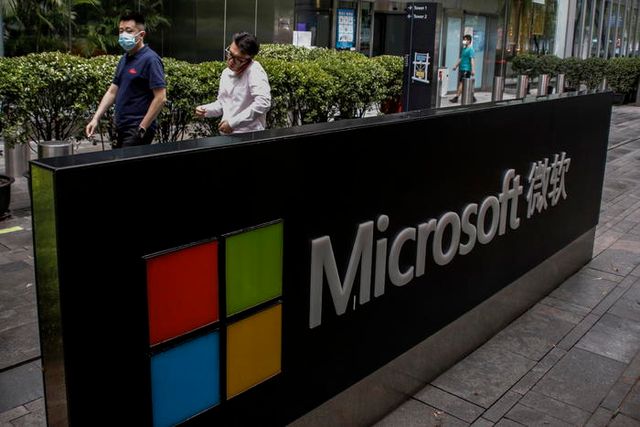 Microsoft chiude Linkedin in Cina, difficile operare