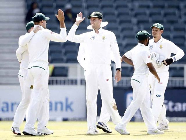 Cricket in South Africa halted after 10 members of Test squad for Sri Lanka get exposed to Covid-19