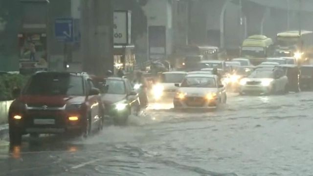 Heavy Rain Lashes Hyderabad And Parts Of Telangana, Schools To Remain Shut Today