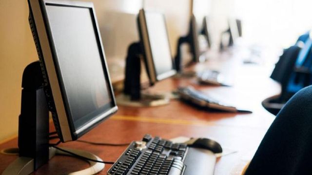 Ministerul Educației lansează campania „Donează un computer pentru educație”