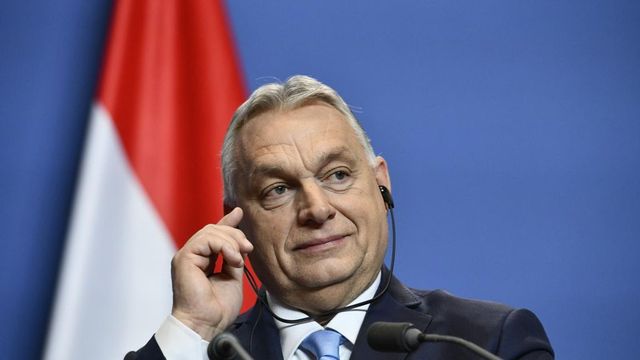 Orbán Viktor Franciaországban: Magyarország Brüsszel rémálma