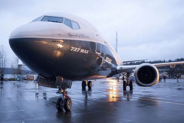 Boeing podepsal první dohodu na prodej 737 MAX po nehodách