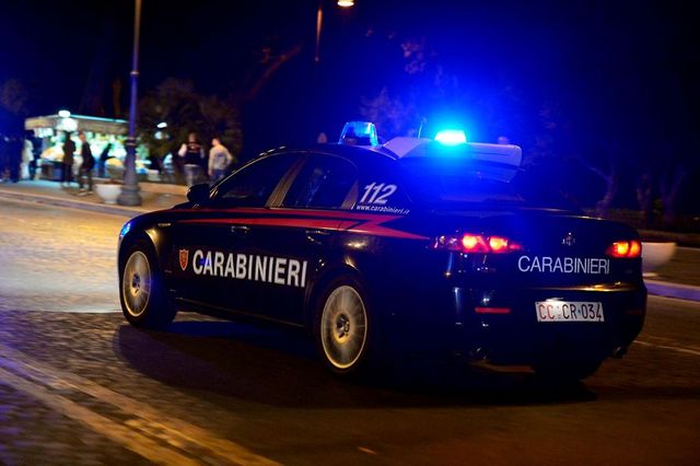 Badantă moldoveancă în Italia, beată la locul de muncă, arestată de carabinieri