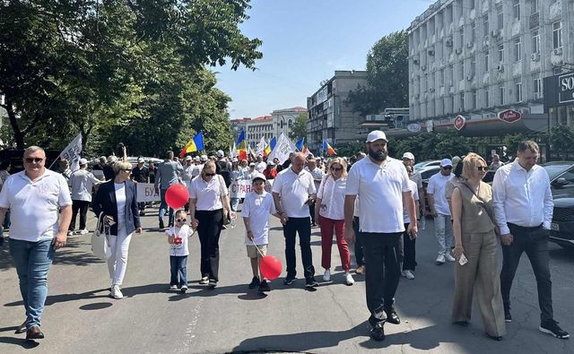 Marșul Familiei, al PSRM, și Marșul Pride – organizate în paralel la Chișinău