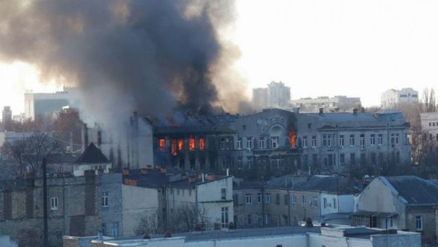 Bilanțul incendiului din Odesa: 16 morți, directoarea arestată