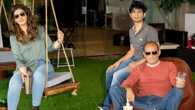 Akshaye Khanna to star opposite Raveena Tandon in debut web series Legacy