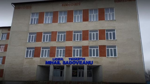 Что известно об учителе из Окницы, который агитировал учеников голосовать за Санду