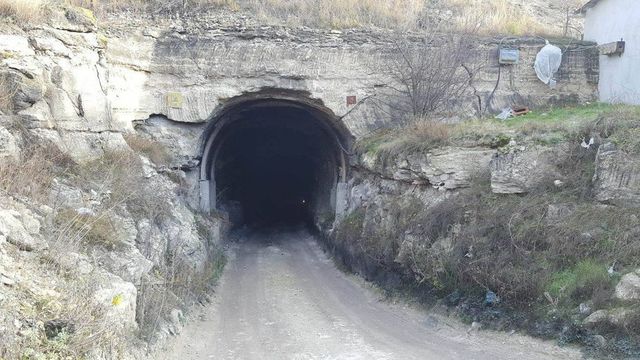 Dreptate pentru familiile minerilor decedați în cariera din Pașcani. Trei persoane, condamnate la închisoare