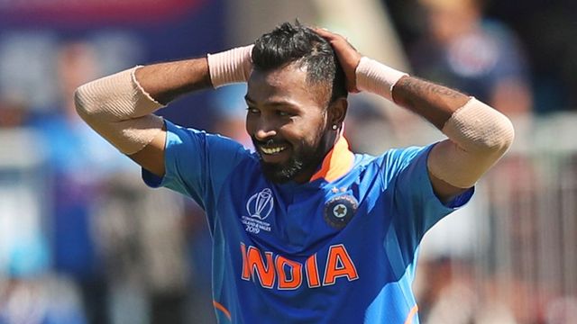 Cricket World Cup, India Vs West Indies: Former Pakistan All-Rounder Abdul Razzaq Criticizes Hardik Pandya – WATCH
