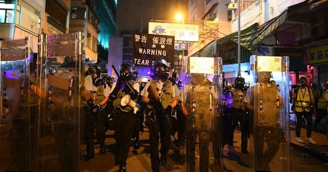 Trump chiede un incontro a Xi Jinping per parlare di Hong Kong
