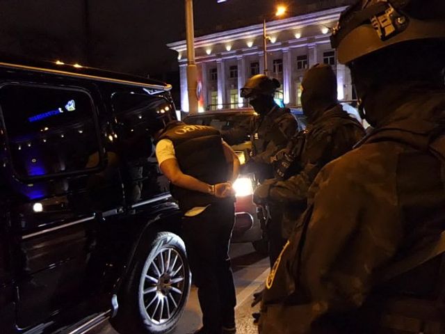 Задържаха 9 души за участие в група за сексуална експлоатация в София