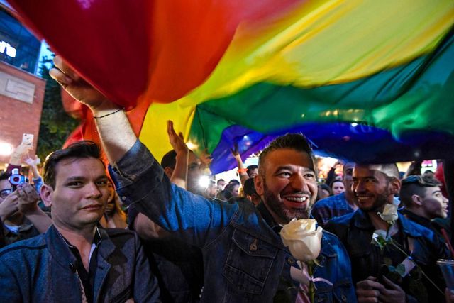 Mattarella: impegno in lotta a omofobia