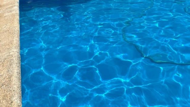 Muere una menor de tres años en una piscina de Málaga