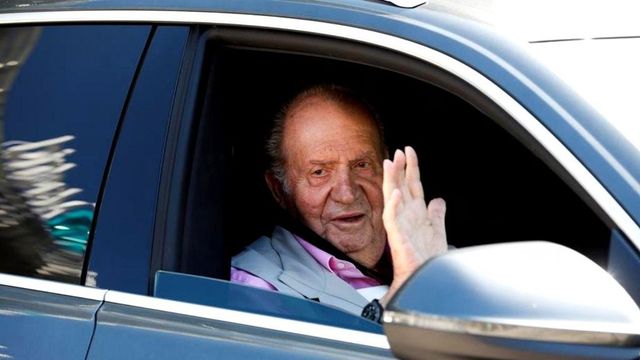 Fostul rege al Spaniei, Juan Carlos, bănuit de fapte de corupție, a decis să părăsească țara