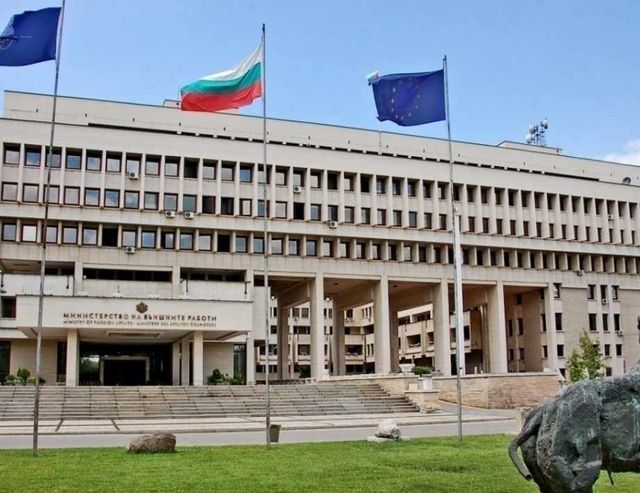 Италия ще признава изтекли български лични документи