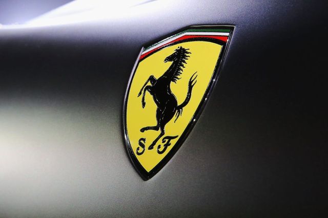 La Ferrari diventa la prima azienda italiana che equipara gli stipendi di uomini e donne