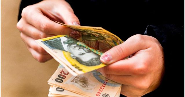 Hidroelectrica poate prelua fără limite noi clienți, precizează compania