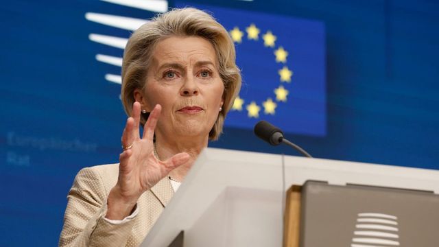 Ursula von der Leyen szerint Szerbiának és Koszovónak rendeznie kell a viszonyát