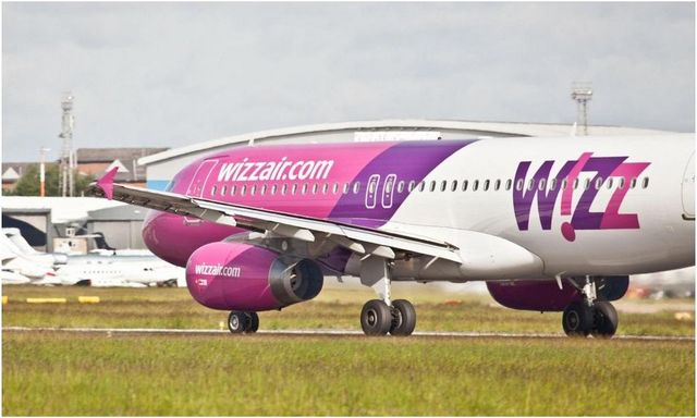 Un avion Wizz Air care a decolat de la Iași spre Italia s-a întors de urgență pe pistă, din cauza unei probleme tehnice
