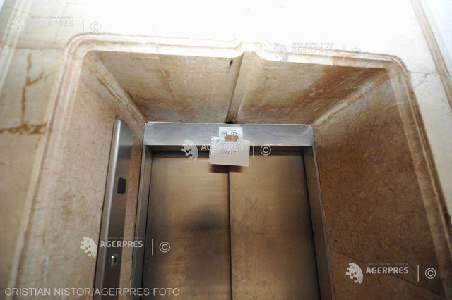 Clipe de groază pentru patru persoane din Constanța: Liftul s-a prăbușit în gol într-un bloc cu 11 etaje