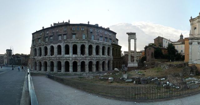 Roma, 21enne muore investito da auto