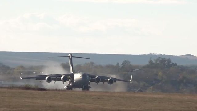 Aeronava Alianței Nord-Atlantice - C-17 Globemaster a aterizat în Moldova