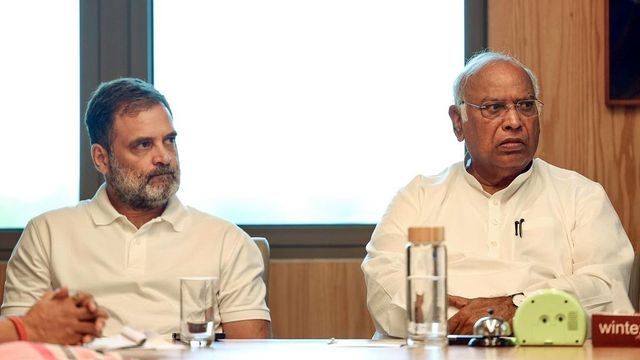 Rahul Gandhi Writes To PM Modi, Urges Legislation In Parliament To Restore J&K Statehood