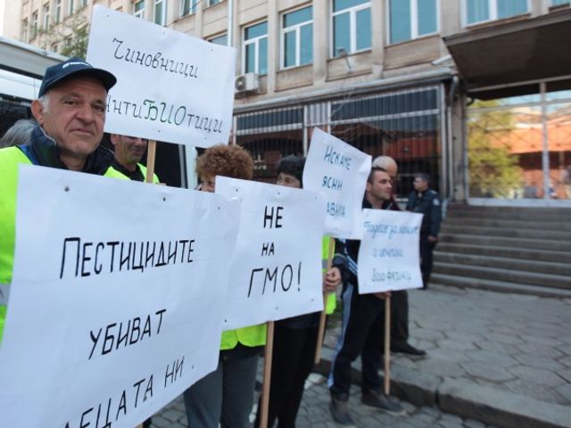 Биопроизводители искат оставката на Порожанов