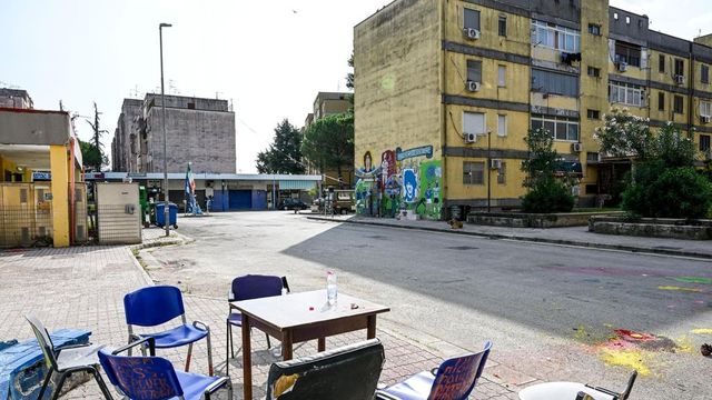 Caivano, don Patriciello: nella notte spari all’impazzata in strada