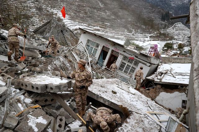 Terremoto oggi in Cina, scossa 7.1 tra Xinjiang e Kyrgyzstan