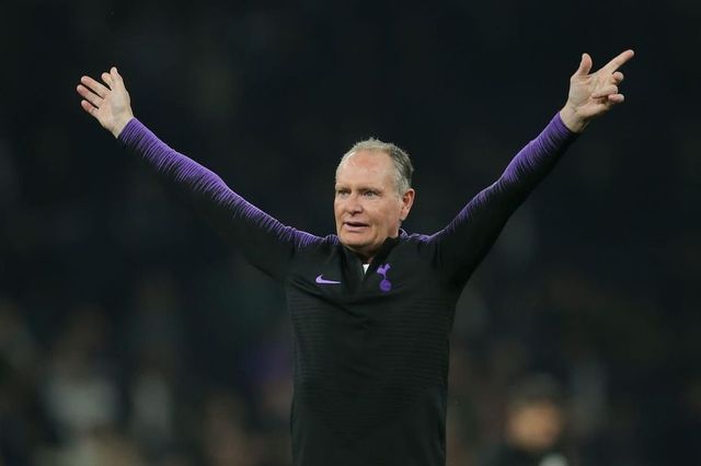 Paul Gascoigne intenzív osztályra került, miután otthon összeesett