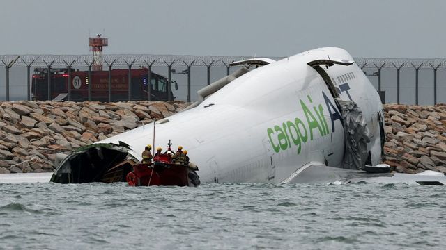 2 Killed After Cargo Plane Skids Off Runway Into Sea While Landing At Hong Kong Airport