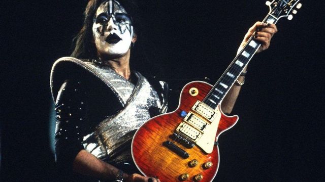 Muere Ace Frehley, guitarrista fundador de Kiss, a los 74 años