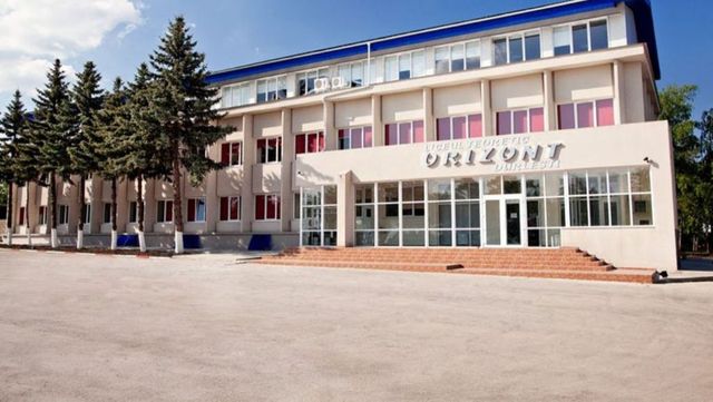 Liceul Orizont : „Puterile negre au răpit din societatea moldovenească șapte persoane”