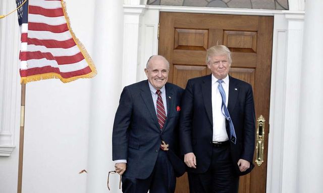 Az amerikai képviselőház három bizottsága beidézte Giulianit, az elnök személyes ügyvédjét az ukrán ügy miatt
