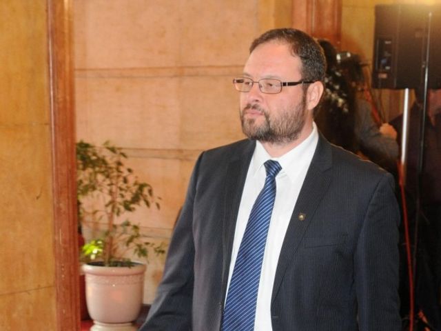 ″Атака” праща твърда декларация до ЕП, че няма да приемем Истанбулската конвенция