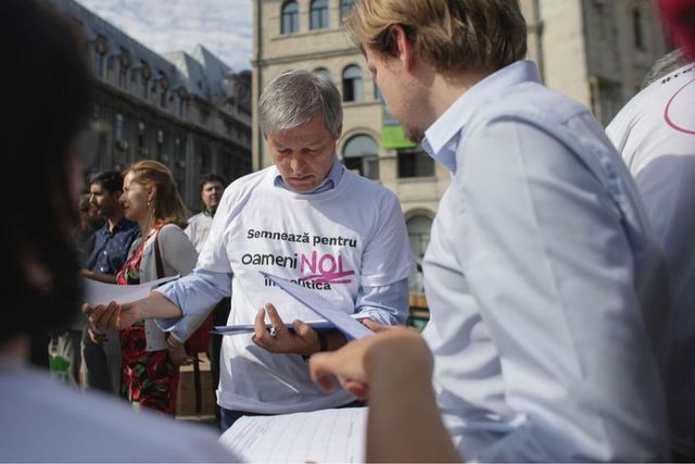 Cioloș: Delegații Alianței nu au fost primiți la ședințele pregătitoare votului în câteva județe