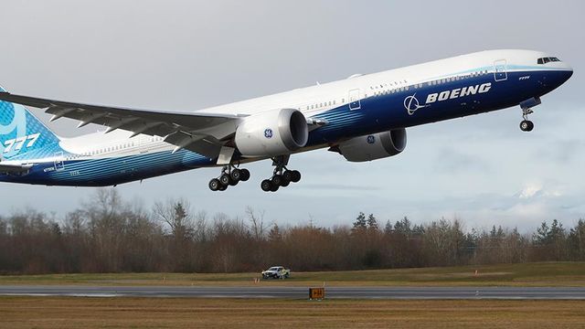 Новейший Boeing 777X отправился в первый полет
