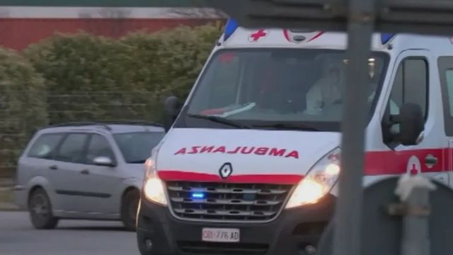 Travolto da un bus in monopattino,'era il primo giorno lavoro'