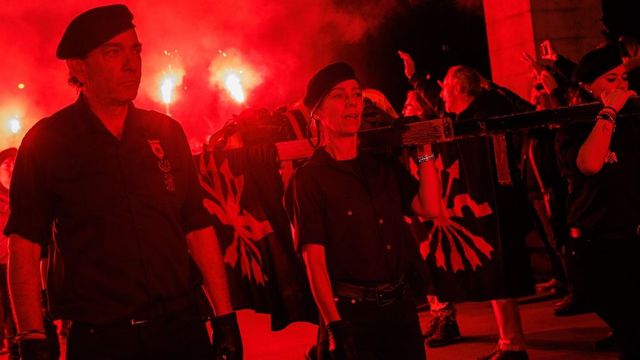 17 detenidos en Vitoria en los incidentes por una concentración de Falange Española