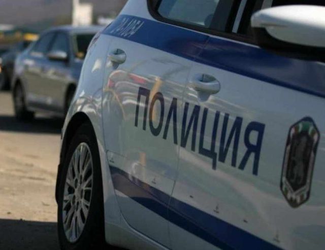 19-годишен с опасност за живота след катастрофа във Варна