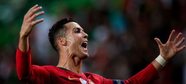 Cristiano Ronaldo a ajuns la 699 de goluri înscrise în carieră. Fotbalistul lui Juventus a jucat spectaculos pentru Portugalia